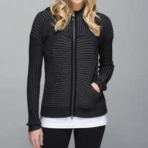 Lululemon Embrace Hoodie *Knit Black / Heathered Dark Grey Size 6